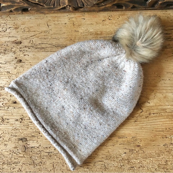 NWOT Madewell Faux-Fur Lambswool Pom-Pom Oatmeal Speckled Beanie Toboggan Touque - Picture 3 of 5